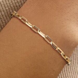 18kt Gold Over Solid Sterling Paper Clip Link Bracelet. 7"